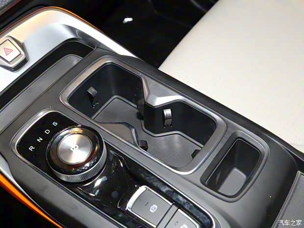 江汽集团 思皓X6 2022款 1.5T 高配版