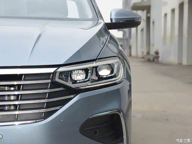 上汽大众 朗逸 2023款 280TSI DSG逸尊版