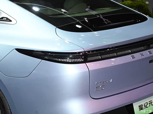 星途 星紀(jì)元 ES 2023款 Plus版