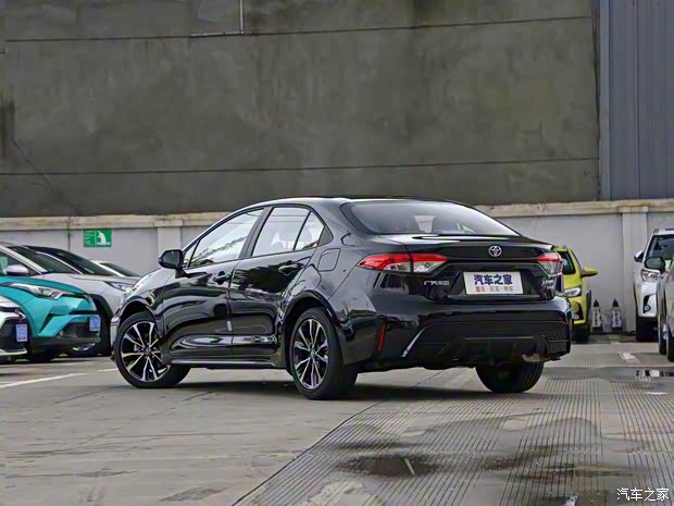 广汽丰田 雷凌 2021款 185T CVT运动版 广汽丰田 雷凌 2021款 185T CVT运动版