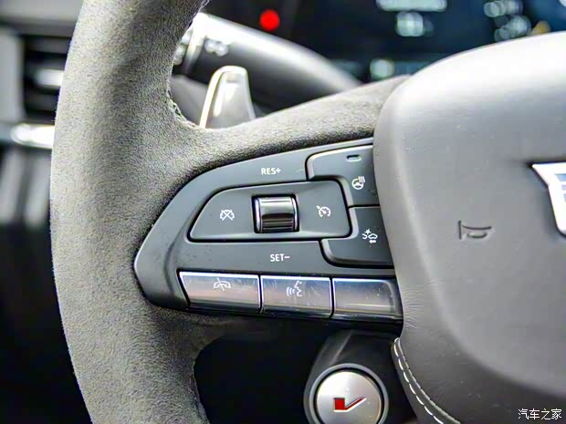 凱迪拉克(進(jìn)口) 凱迪拉克CT4(海外) 2021款 CT4-V Blackwing