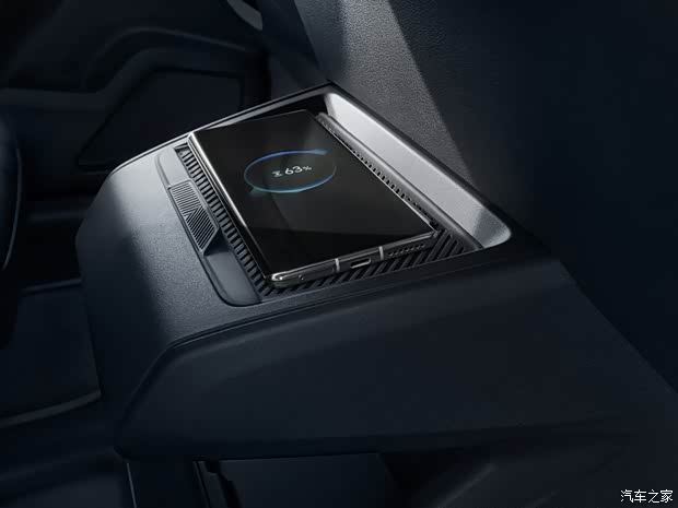 東風(fēng)乘用車(chē) 皓瀚 2023款 1.5T MHD