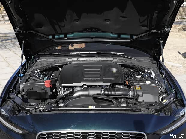 奇瑞捷豹路虎 捷豹XEL 2023款 2.0T 250PS R-DYNAMIC S進(jìn)取運(yùn)動版