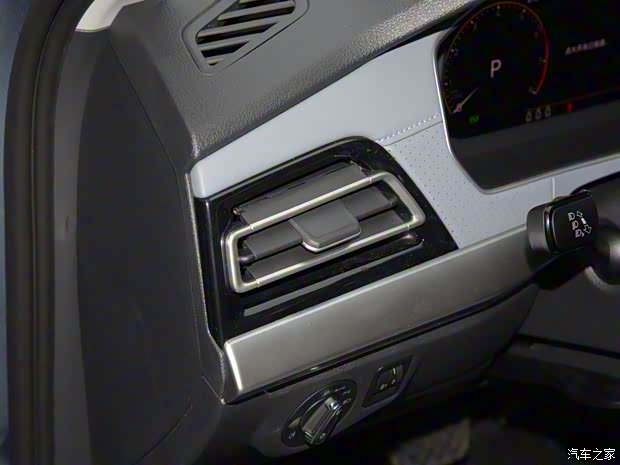 上汽大众 朗逸 2023款 280TSI DSG豪华版