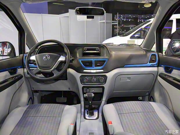 鄭州日產(chǎn) 帥客新能源 2018款 純電動(dòng)乘用車 鄭州日產(chǎn) 帥客新能源 2018款 純電動(dòng)乘用車