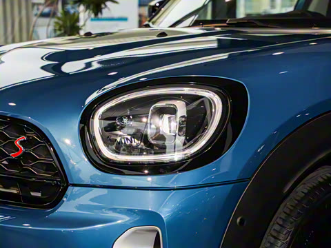 2023款 2.0T COOPER S 鉴赏家 2023款 2.0T COOPER S 鉴赏家