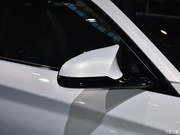 宝马M 宝马M2 2018款 雷霆版 宝马M 宝马M2 2018款 雷霆版