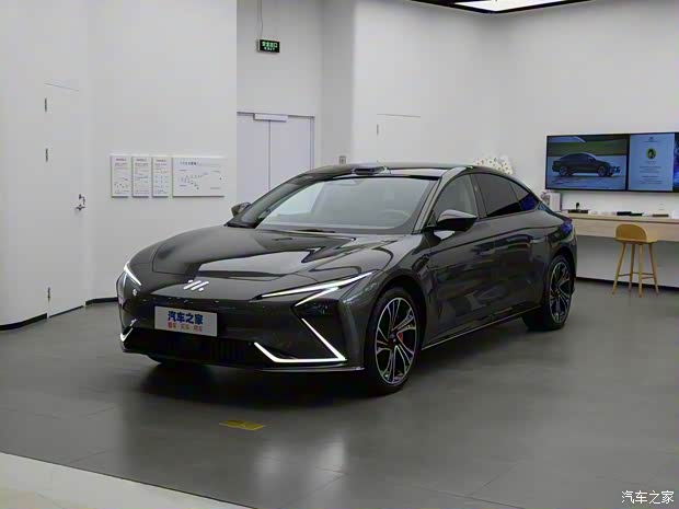 智己汽车 智己L7 2022款 天使轮版 智己汽车 智己L7 2022款 天使轮版