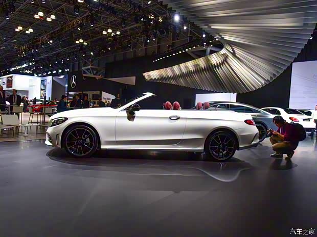 奔馳(進(jìn)口) 奔馳C級(jí)(進(jìn)口) 2019款 Cabriolet