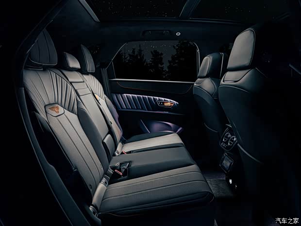 賓利 添越 2022款 Speed Space Edition 賓利 添越 2022款 Speed Space Edition