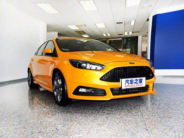福特(進口) ?？怂?進口) 2018款 2.0T ST 熱血橙版