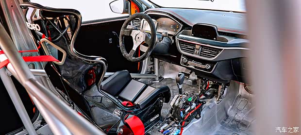 长安福特 福克斯 2022款 两厢 EcoBoost 180 自动ST Line