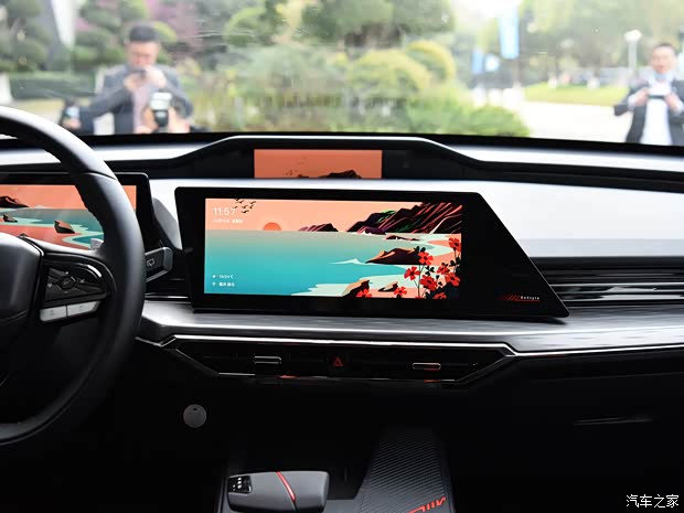 长安汽车 长安欧尚Z6 2022款 2.0T 自动基本型