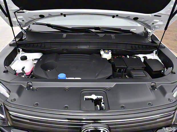 長安汽車 長安CS95 2023款  基本型