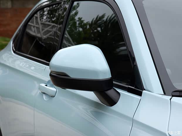 广汽本田 e:NP1 极湃1 2022款 510km 绽极版