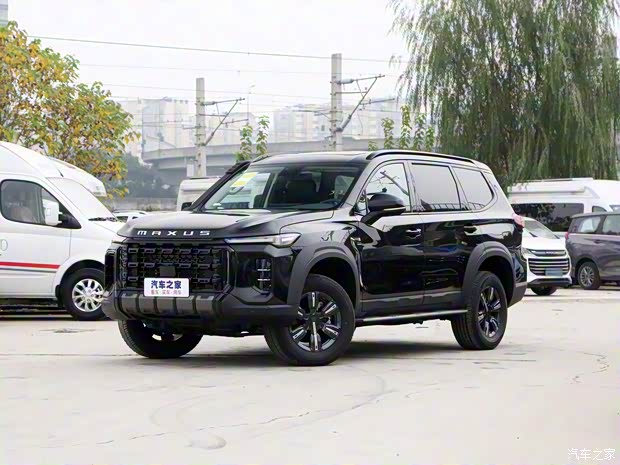 上汽大通 领地 2023款 2.0T 穿越豪华版 7座