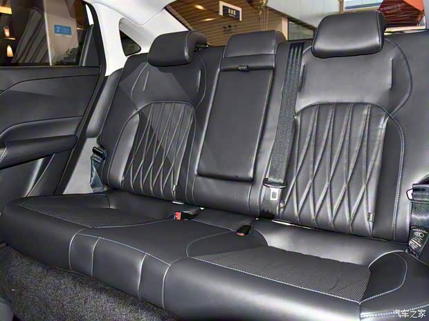 長(zhǎng)安汽車 逸達(dá) 2023款 藍(lán)鯨NE 1.5T GDI DCT旗艦型 長(zhǎng)安汽車 逸達(dá) 2023款 藍(lán)鯨NE 1.5T GDI DCT旗艦型