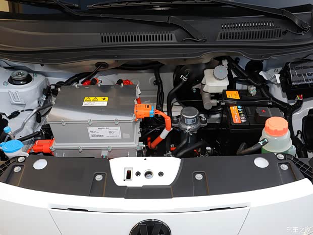 電動(dòng)屋 YOUNG光小新 2023款 302KM 珍珠版