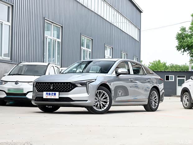 一汽奔腾 奔腾B70 2022款 1.5T 自动尊享型 一汽奔腾 奔腾B70 2022款 1.5T 自动尊享型