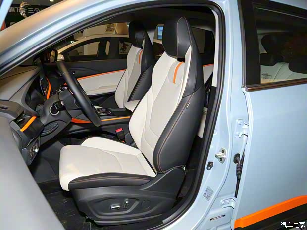 江汽集团 思皓X6 2022款 1.5T 高配版