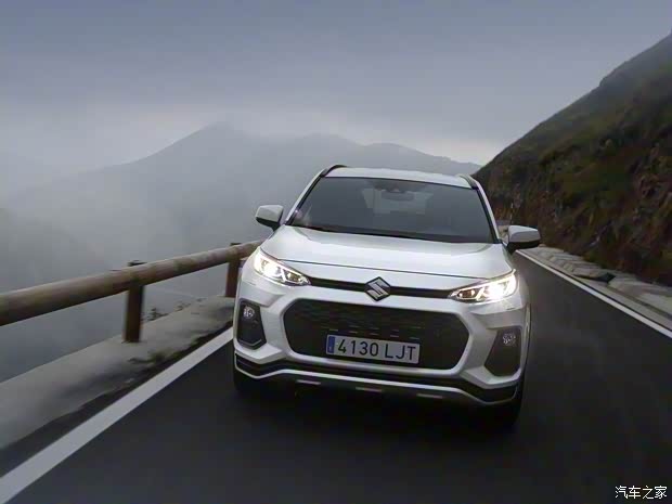 鈴木(進(jìn)口) 鈴木ACROSS 2020款 PLUG-IN HYBRID 歐洲版