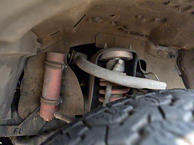 江淮汽車 悍途 2022款 2.0T山貓版手動柴油四驅(qū)精英型標雙HFC4DB2-2E