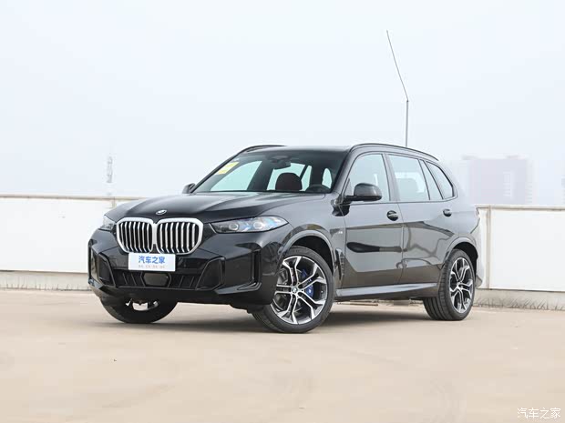 華晨寶馬 寶馬X5 2023款 xDrive 40Li 尊享型M運(yùn)動曜夜套裝
