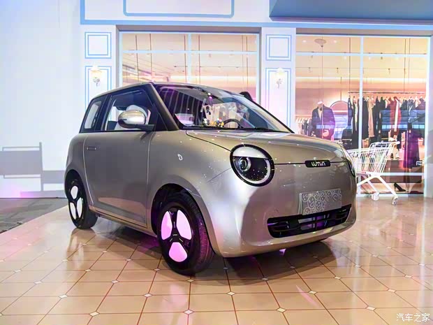 長(zhǎng)安汽車 長(zhǎng)安LUMIN 2022款 210km 基本型