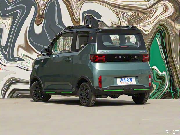 上汽通用五菱 宏光MINIEV 2022款 GAMEBOY 丛林穿越 上汽通用五菱 宏光MINIEV 2022款 GAMEBOY 丛林穿越