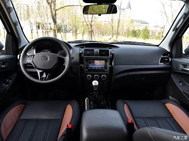福田汽车 拓陆者 2018款 2.8T E5 四驱精英型4J28TC4 福田汽车 拓陆者 2018款 2.8T E5 四驱精英型4J28TC4