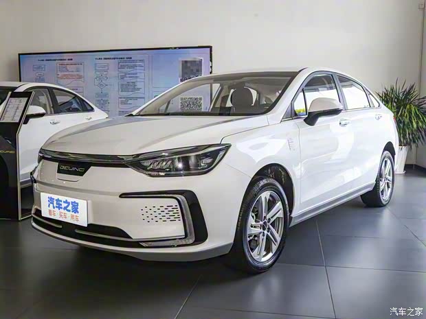 北京汽車 北京EU5 2022款 網(wǎng)約車豪華版