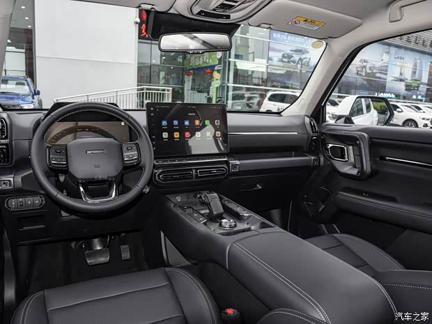 长城汽车 哈弗二代大狗新能源 2023款 DHT-PHEV 105km 潮电版Plus