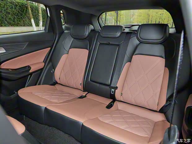 長安啟源 長安啟源Q05 2023款 插電式混合動力基本型