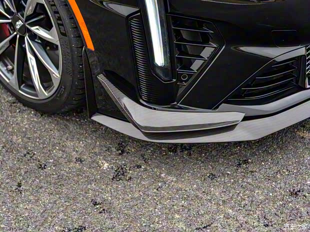 凱迪拉克(進(jìn)口) 凱迪拉克CT4(海外) 2021款 CT4-V Blackwing