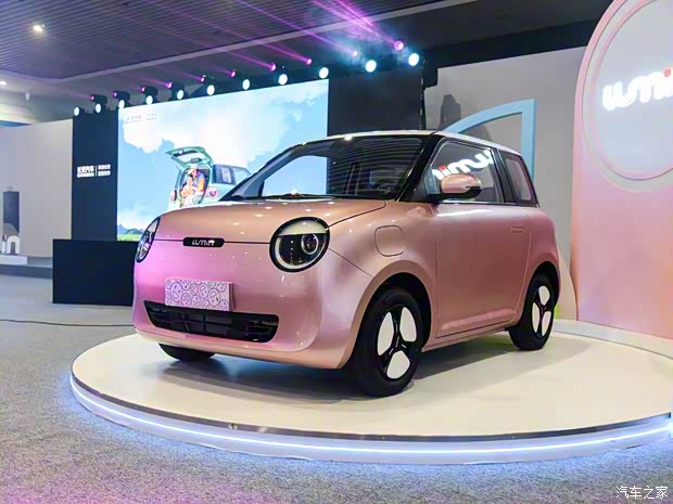 長(zhǎng)安汽車 長(zhǎng)安LUMIN 2022款 210km 基本型