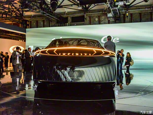 英菲尼迪(进口) 英菲尼迪Vision Qe 2024款 Concept 英菲尼迪(进口) 英菲尼迪Vision Qe 2024款 Concept