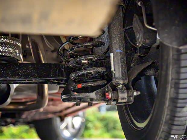 比亚迪 秦 2019款 1.5L 自动尊贵型