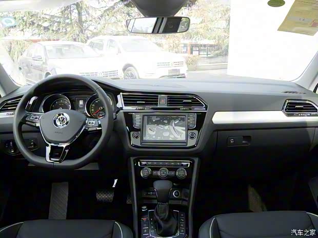 上汽大眾 途觀L 2018款 380TSI 自動(dòng)四驅(qū)尊崇旗艦版