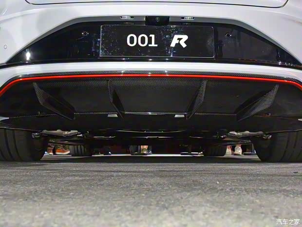 极氪 极氪001 2023款 FR版