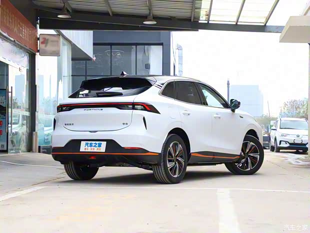 东风风行 风行雷霆 2022款 630 Pro+ 东风风行 风行雷霆 2022款 630 Pro+