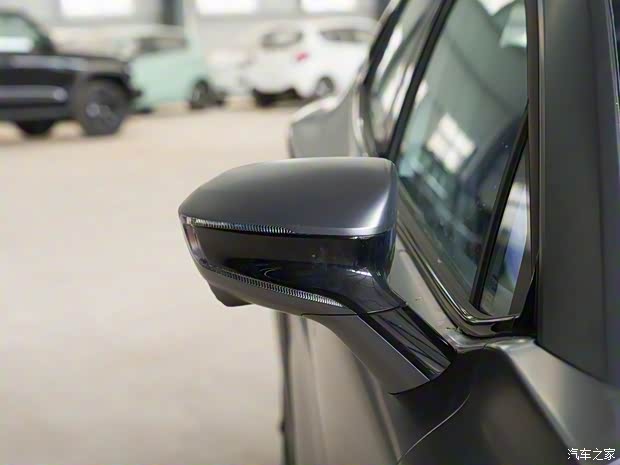 長安汽車 長安UNI-T 2023款 運(yùn)動(dòng)版 基本型