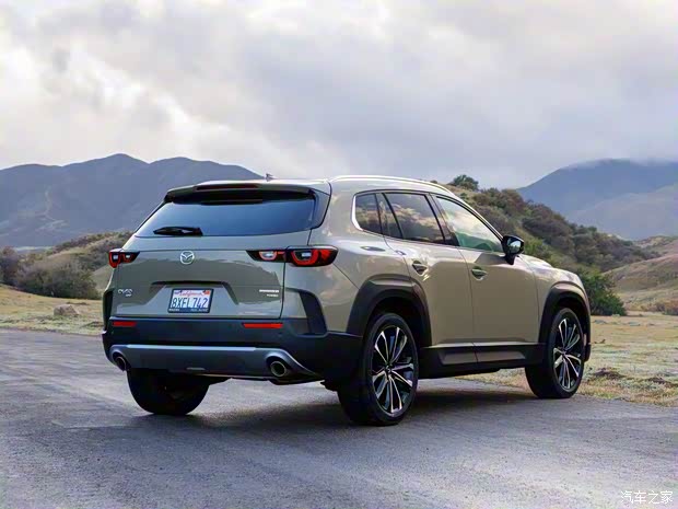 馬自達(dá)(進(jìn)口) 馬自達(dá)CX-50 2022款 Skyactiv-G Turbo AWD 美國版