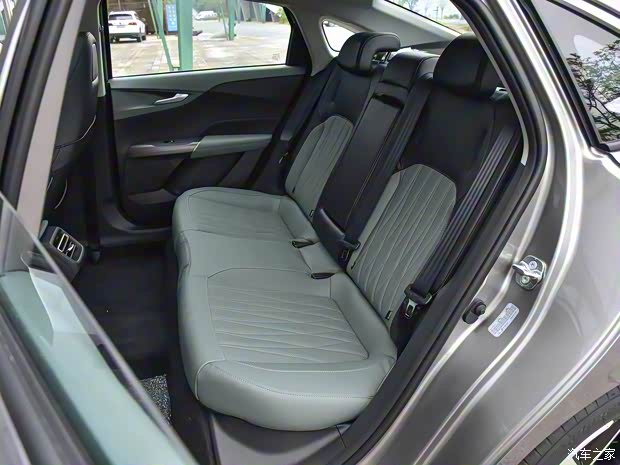 长安汽车 逸达 2023款 基本型 长安汽车 逸达 2023款 基本型