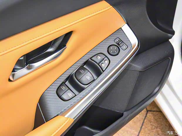 东风日产 轩逸 2023款 1.6L CVT高配版