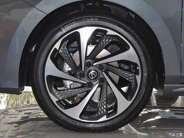 長(zhǎng)安汽車 銳程PLUS 2023款 1.5T DCT旗艦型