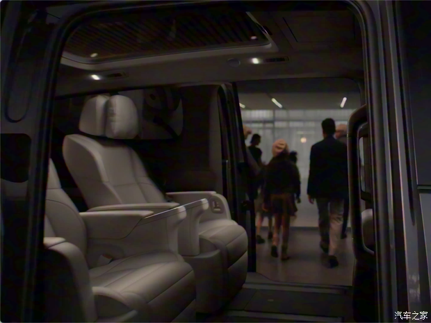 理想汽車 理想MEGA 2024款 Max 理想汽車 理想MEGA 2024款 Max