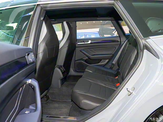 大众(进口) Arteon 2022款 2.0T Shooting Brake R-Line