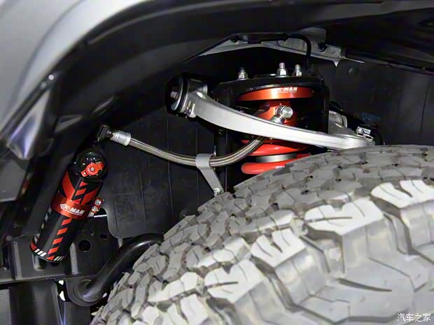 长城汽车 坦克300 2023款 2.0T 铁骑02