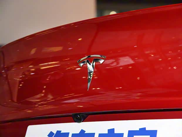 特斯拉中國 Model 3 2020款 標(biāo)準(zhǔn)續(xù)航后驅(qū)升級(jí)版