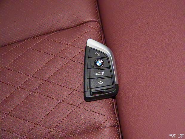 華晨寶馬 寶馬X3 2023款 xDrive30i 尊享型 M曜夜套裝